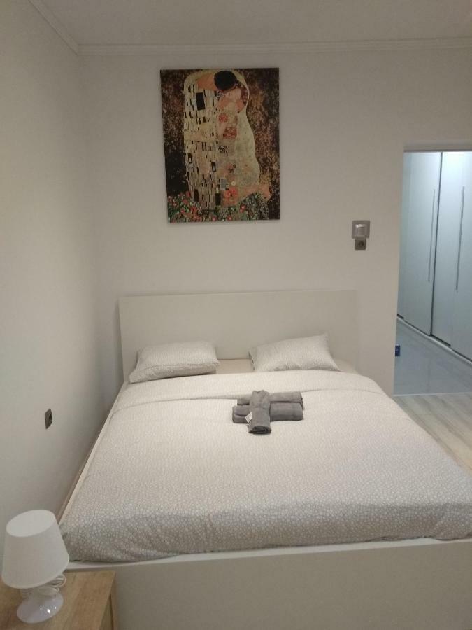 Modern&Cozy Rooms Poznan Ngoại thất bức ảnh